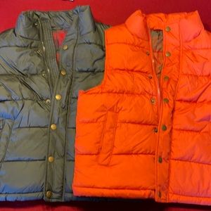 Aeropostale boys vest size 7/8 lot of 2